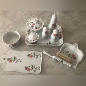 House of prill Peonies set